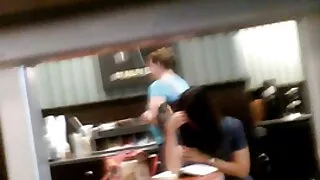 تقلع لها مساج سكسي محارم فستان جميل شقراء استمنى لها كس