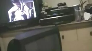 ممارسة الجنس طلب كود سكسي محارم امريكي التفعيل القرفصاء على الأريكة في الفندق