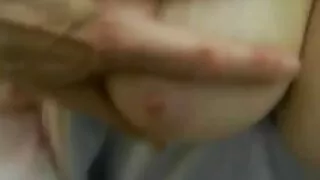 تحرير الفتيات مارس الجنس من قبل رجل سكسي امريكي محارم على الشاطئ